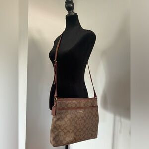 COPY - COACH Messenger Crossbody Bag Signature Canvas Tan with brown trim